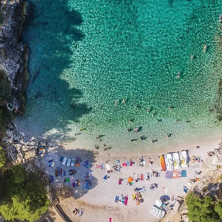 3 Bedroom Pet Friendly In Pula 풀라