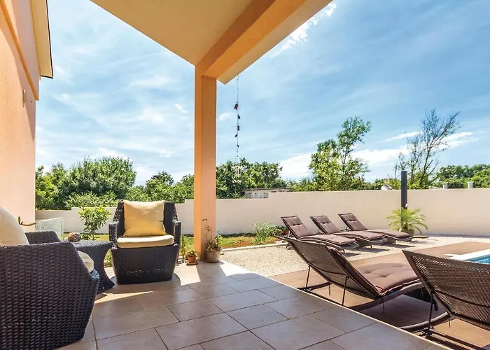 3 Bedroom Pet Friendly In Pula * 풀라