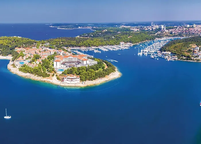 3 Bedroom Pet Friendly In Pula